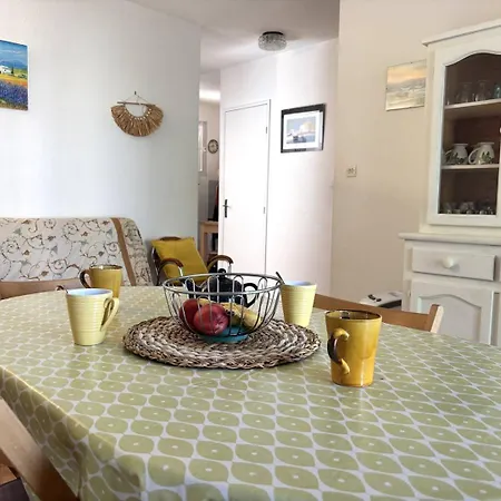 Appartement Hye400-a26 T3 Rez De Jardin 4 Personnes Hyères