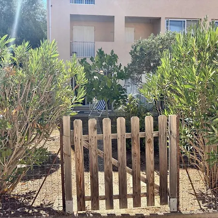 Hye400-a26 T3 Rez De Jardin 4 Personnes *