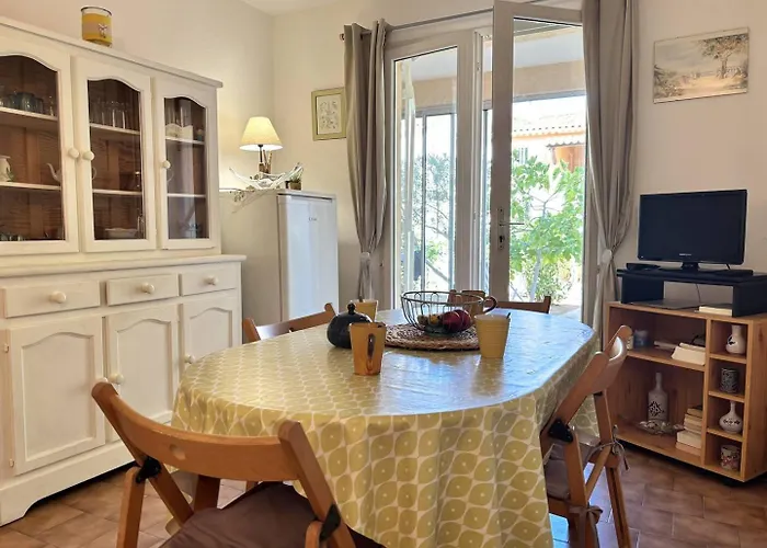 Hye400-a26 T3 Rez De Jardin 4 Personnes Appartement Hyères