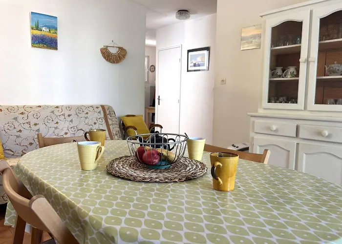 Appartamento Hye680-a26 T3 Rez De Jardin 4 Personnes Hyères